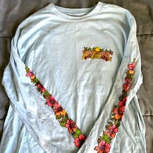 Billabong size small long sleeve